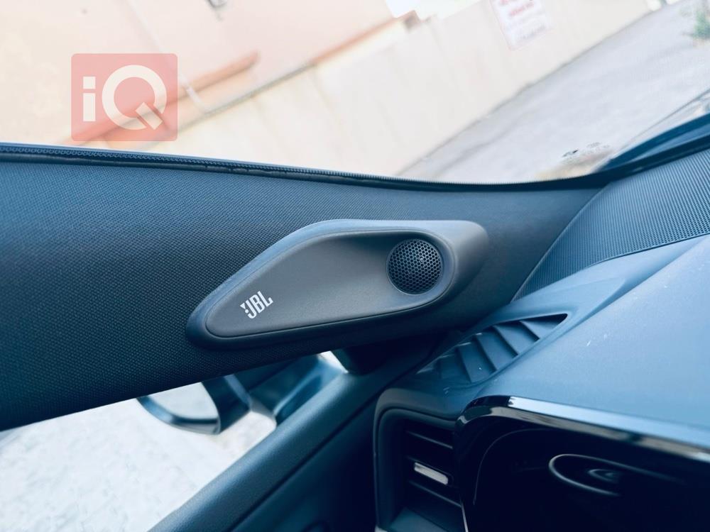 تۆیۆتا کراون